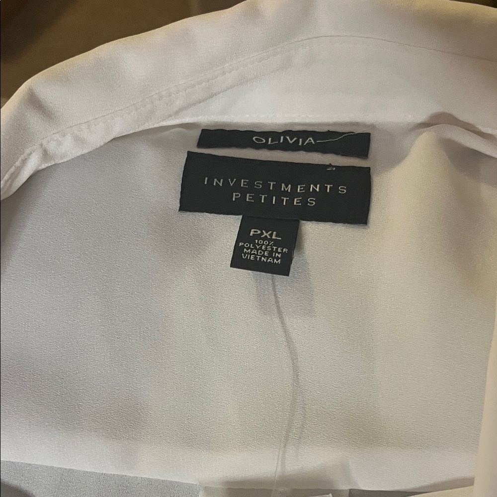 Olivia White Blouse - Petite